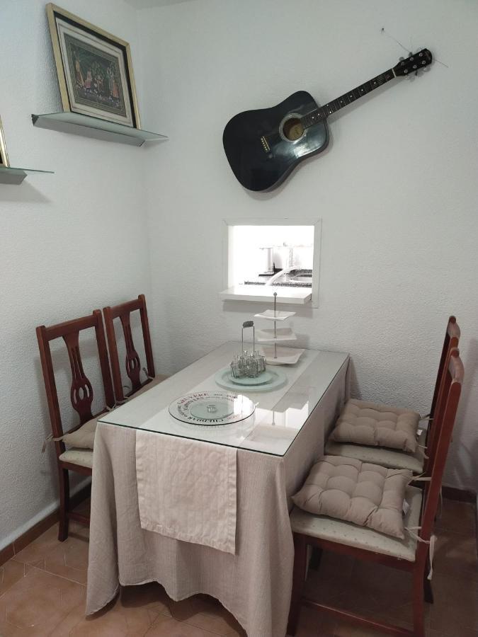 An Indian Bollywood Sevilla Experience - For Families, Couples & Business Trips Esterno foto